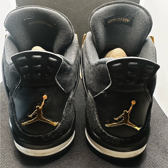 Jordan 4 Retro Royalty (size 9.5) - Picture 3 of 15